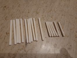 Lego 17 weiße Kreuzstangen, Kreuzachsen 8L und 5L
