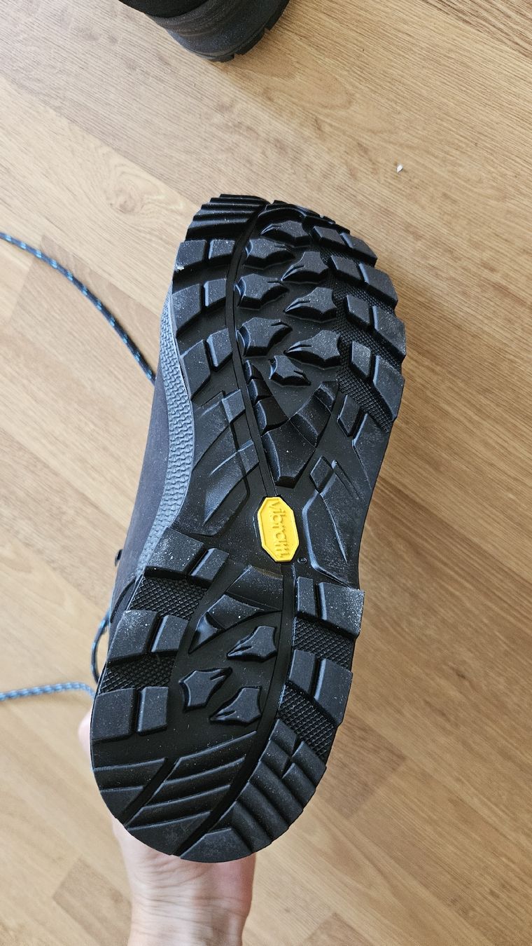 Lowa Scarpe da uomo: neue Wanderschuhe Lowa ungetragen – Nuovo e nell'imballaggio originale da Uster venduto da Ka.hati 2