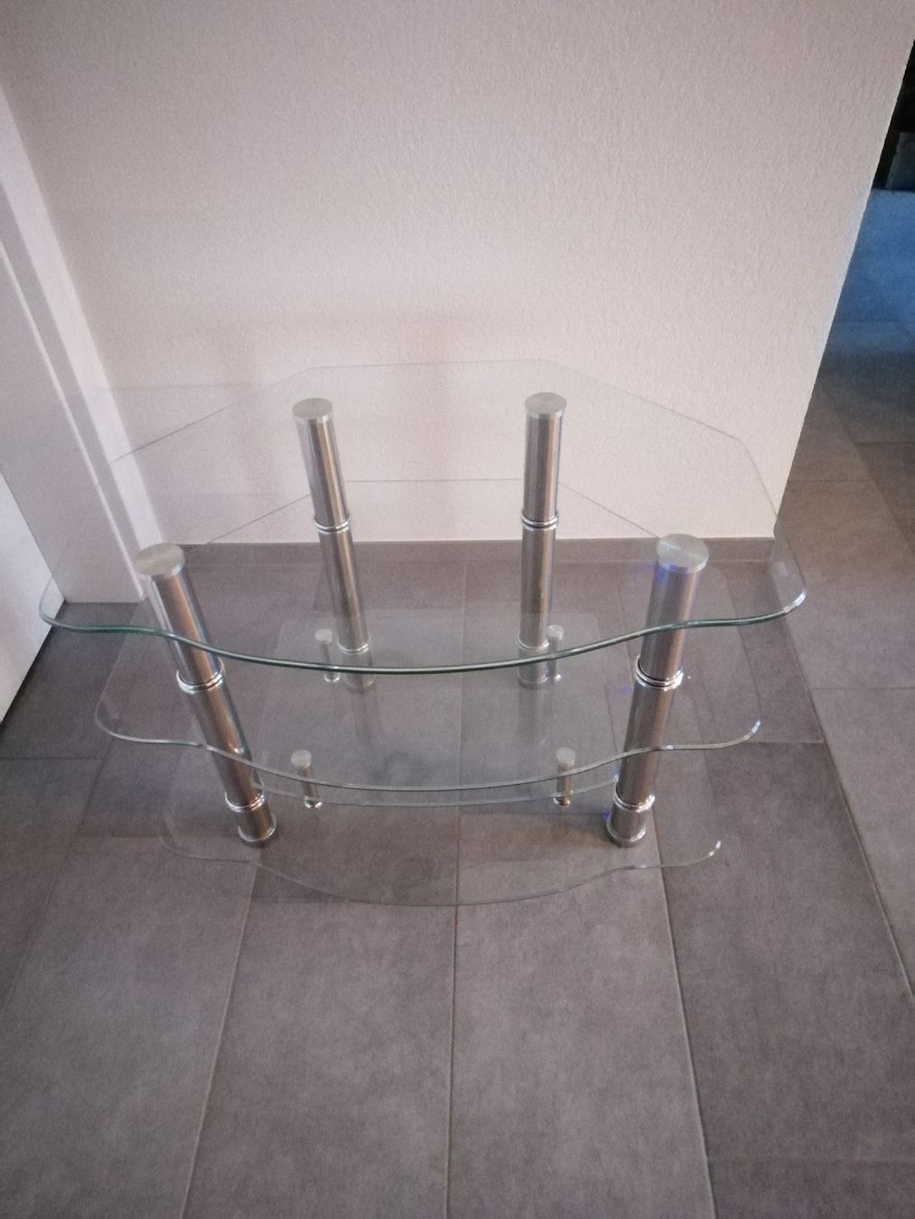 Mobili TV: TV Tisch aus Glas – Usato da Radelfingen b. Aarberg venduto da mts_h8kq 1