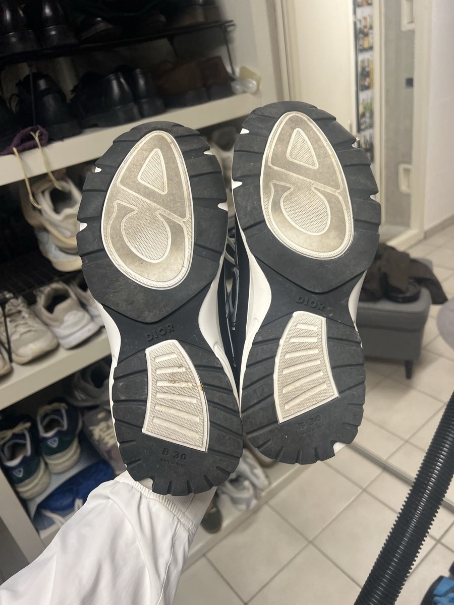 Dior Herrenschuhe: Baskets Dior B30 noir et blanc – Gebraucht aus Villars-Ste-Croix von Maaaat 4