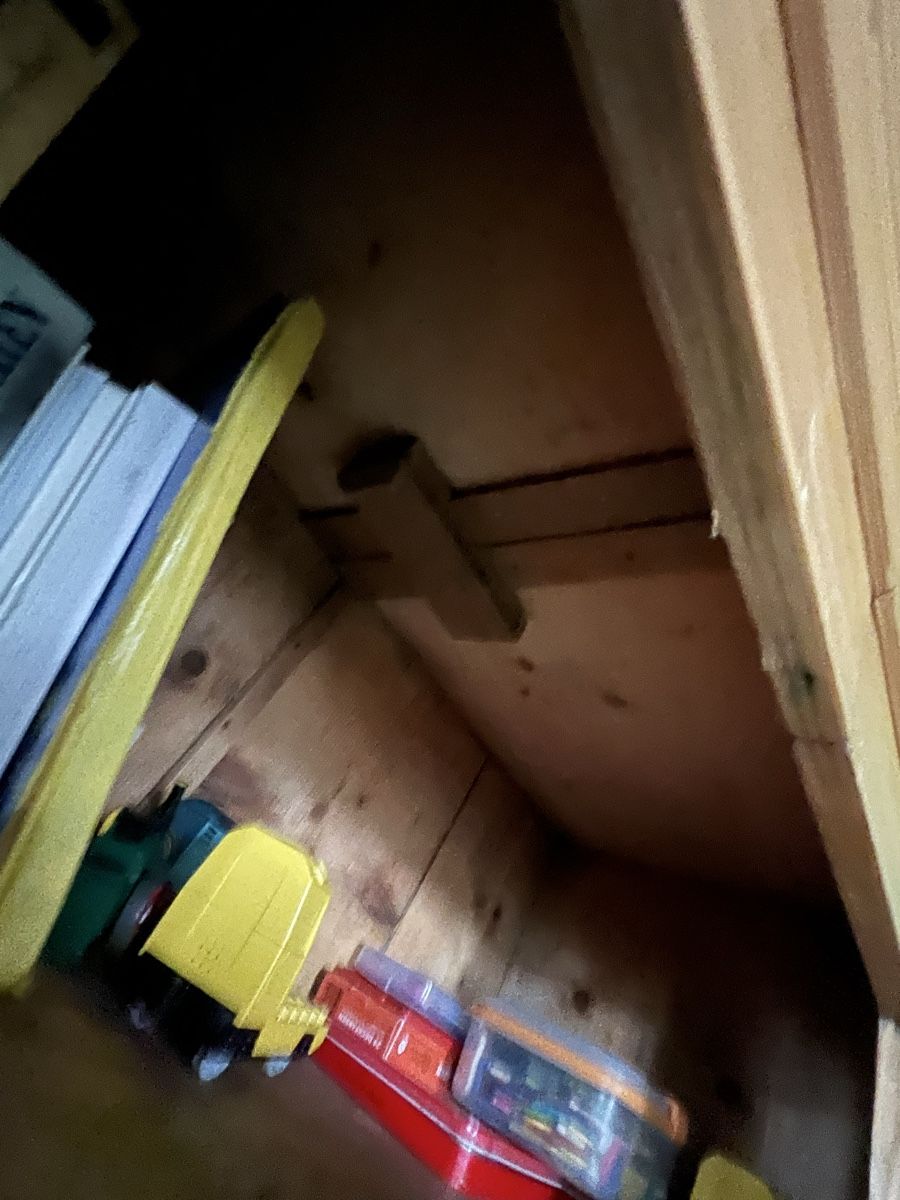 Schränke: Schrank – Gebraucht aus Rheineck von rn8_qny6 2