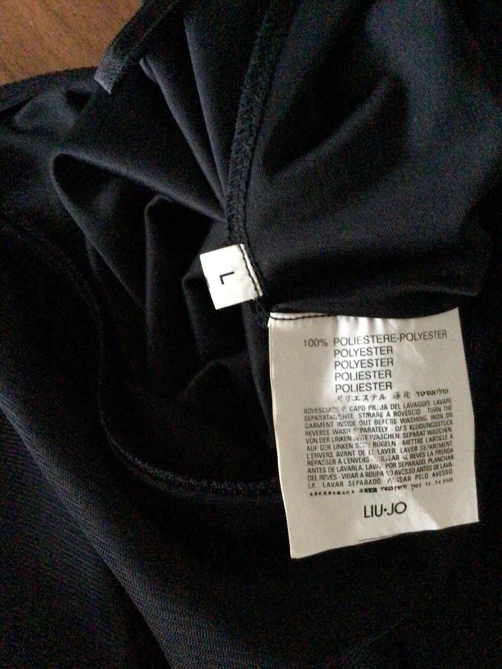 Liu Jo Lotti di vestiti: Bluse und Rock Liu Jo – Usato da Zürich venduto da ArmariodeRuth_Senora 3