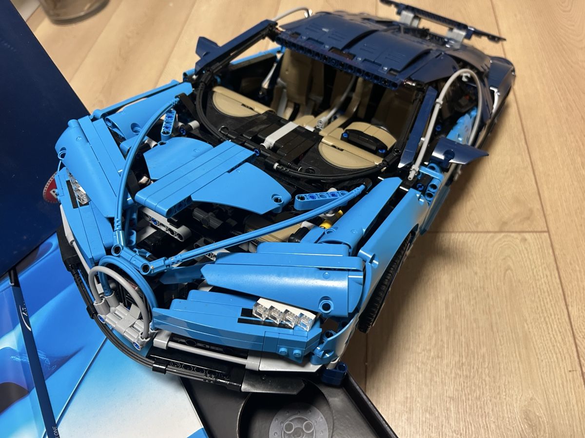 Lego Baukästen: Lego Technic Bugatti Chiron 42083 mit Box – Gebraucht aus Wegenstetten von Sportcrispy 3