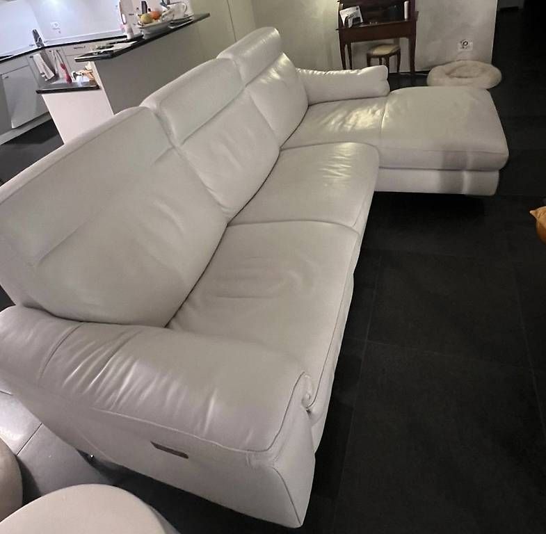 Sofas: Weisses Ledersofa von Divani&Divani – Gebraucht aus Bern von ale_9597 2