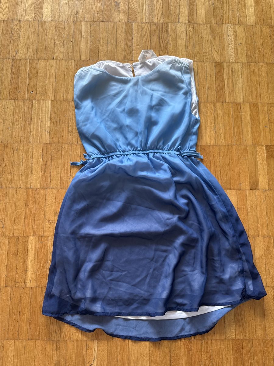 H&M Kleider & Röcke: Kleid – Gebraucht aus Glattpark(Opfikon) von cherrytomate