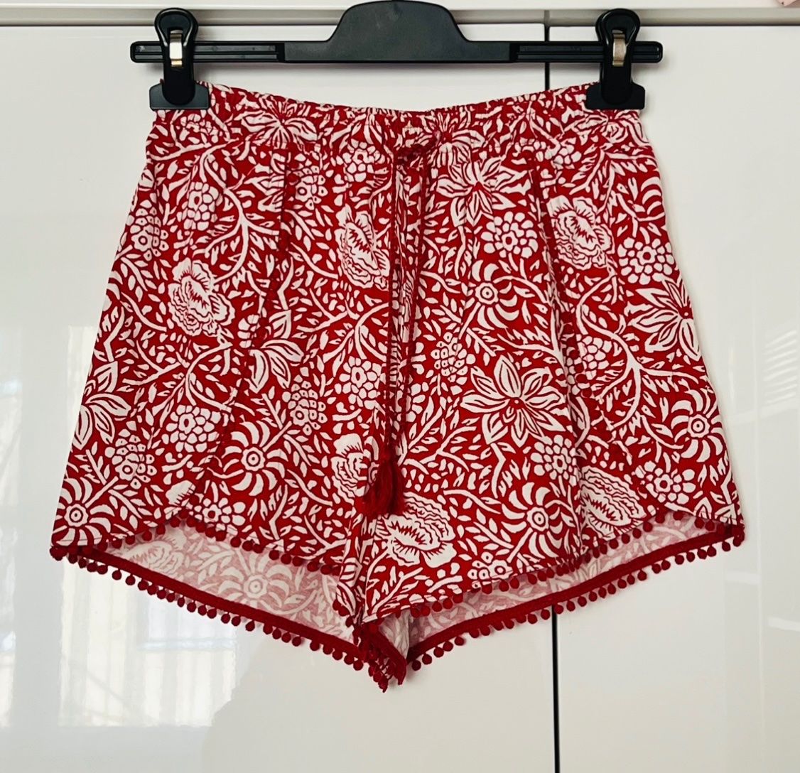 Pantaloni: Shorts Women’secret – Nuovo (secondo la descrizione) da Tagelswangen venduto da fireiceprincess