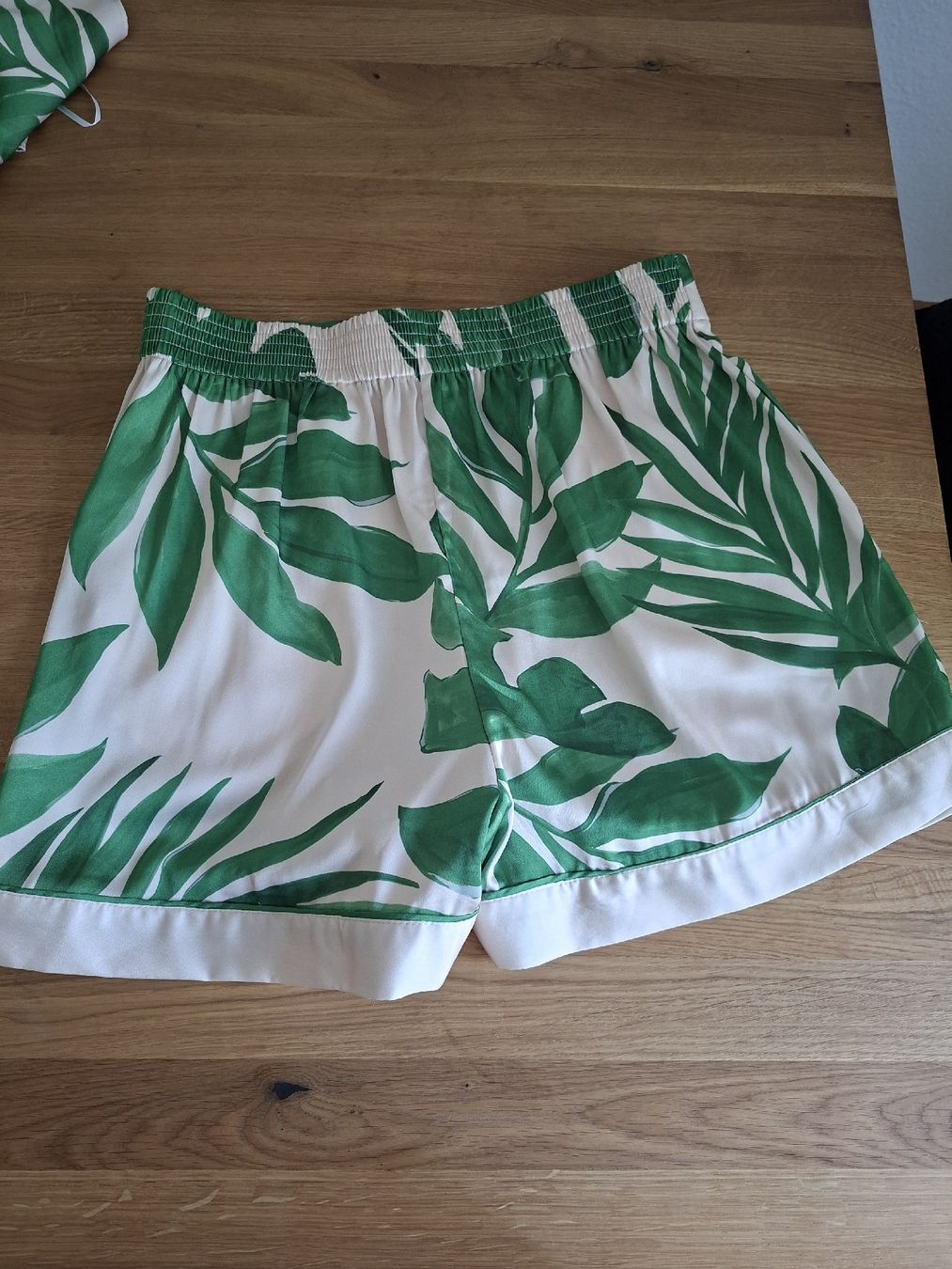 H&M Completi & Tailleur: H&M Set – Nuovo (secondo la descrizione) da Riehen venduto da jlj_st82 4