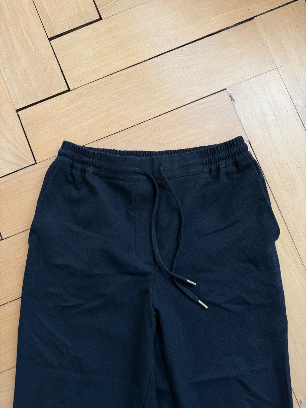 Zara Pantalons: ZARA - Stoffhose dunkelblau M – D'occasion à Zürich par Diazaio 1