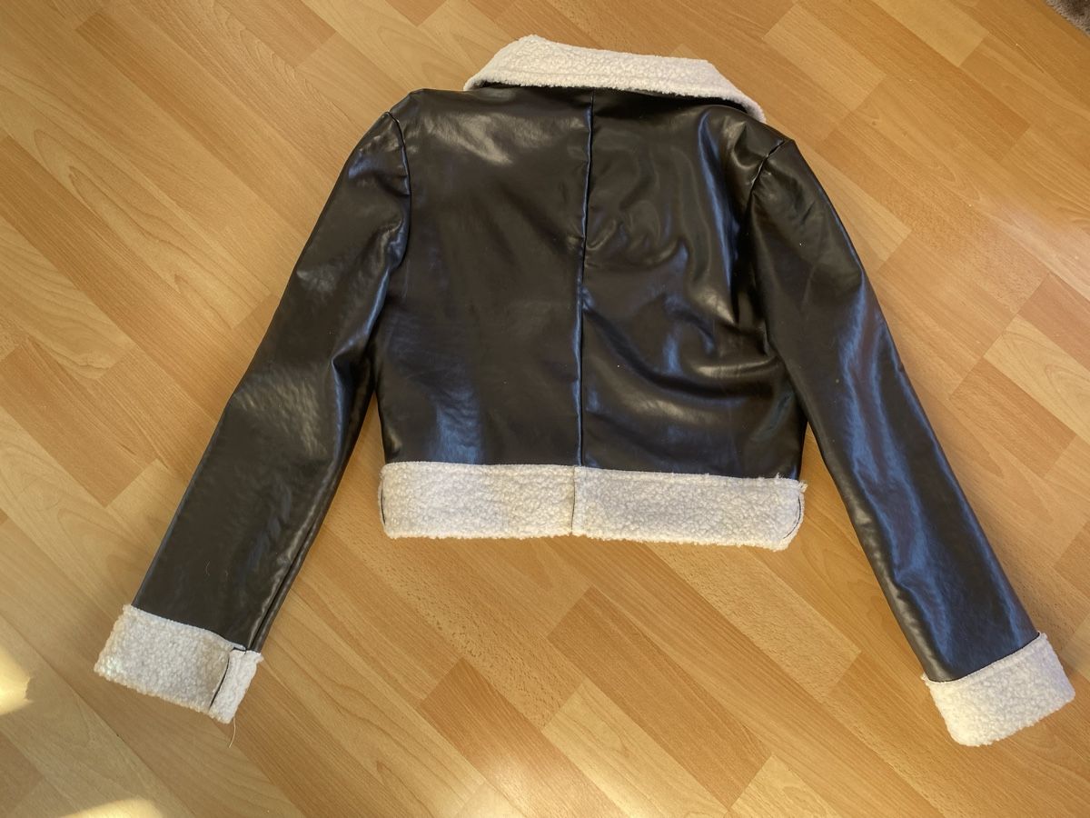 Shein Jacken: Gefütterte Lederjacke – Gebraucht aus Steffisburg von suunnaunn 2