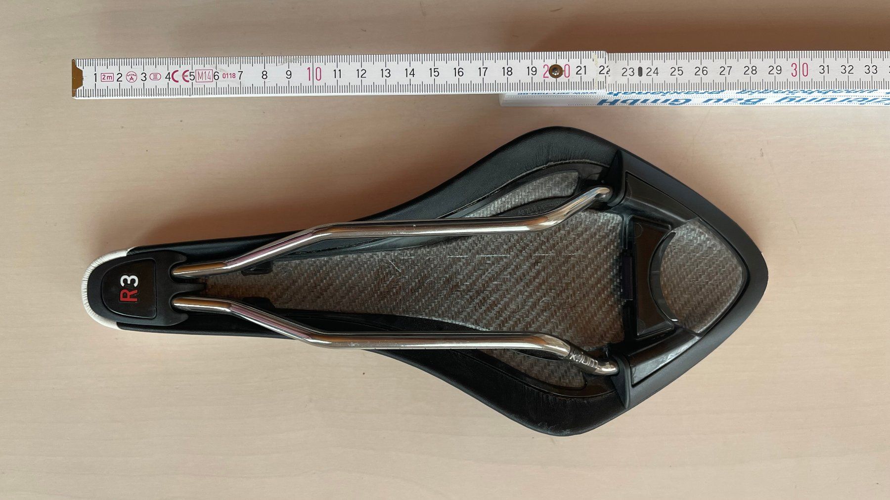 Fizik Ersatzteile: Fahrradsattel – Neu (gemäss Beschreibung) aus Luzern von geo_69lp 2