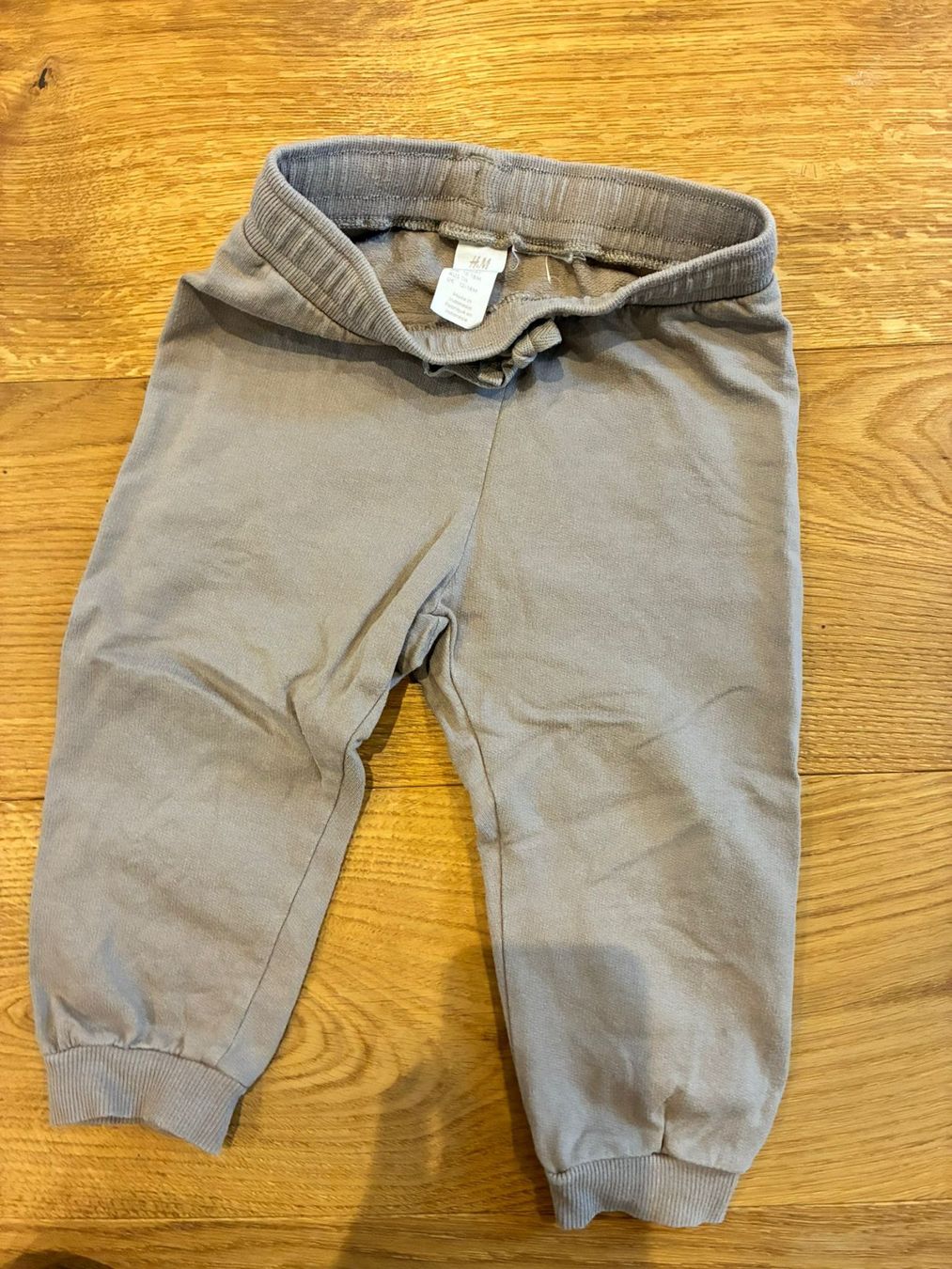 H&M Lotti & Set di vestiti: H&M Kleiderbundle Jungen Gr. 12-18 Monate – Usato da Frick venduto da chgiger147 5