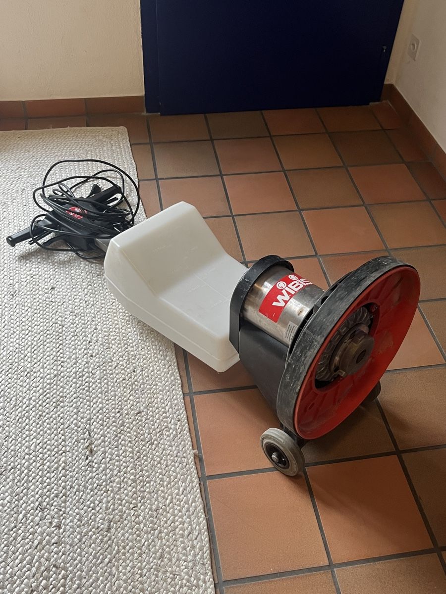 Tutte le macchine: Wibis NMD 1000S Einscheibenmaschine – Usato da Dettighofen venduto da Moshop 5