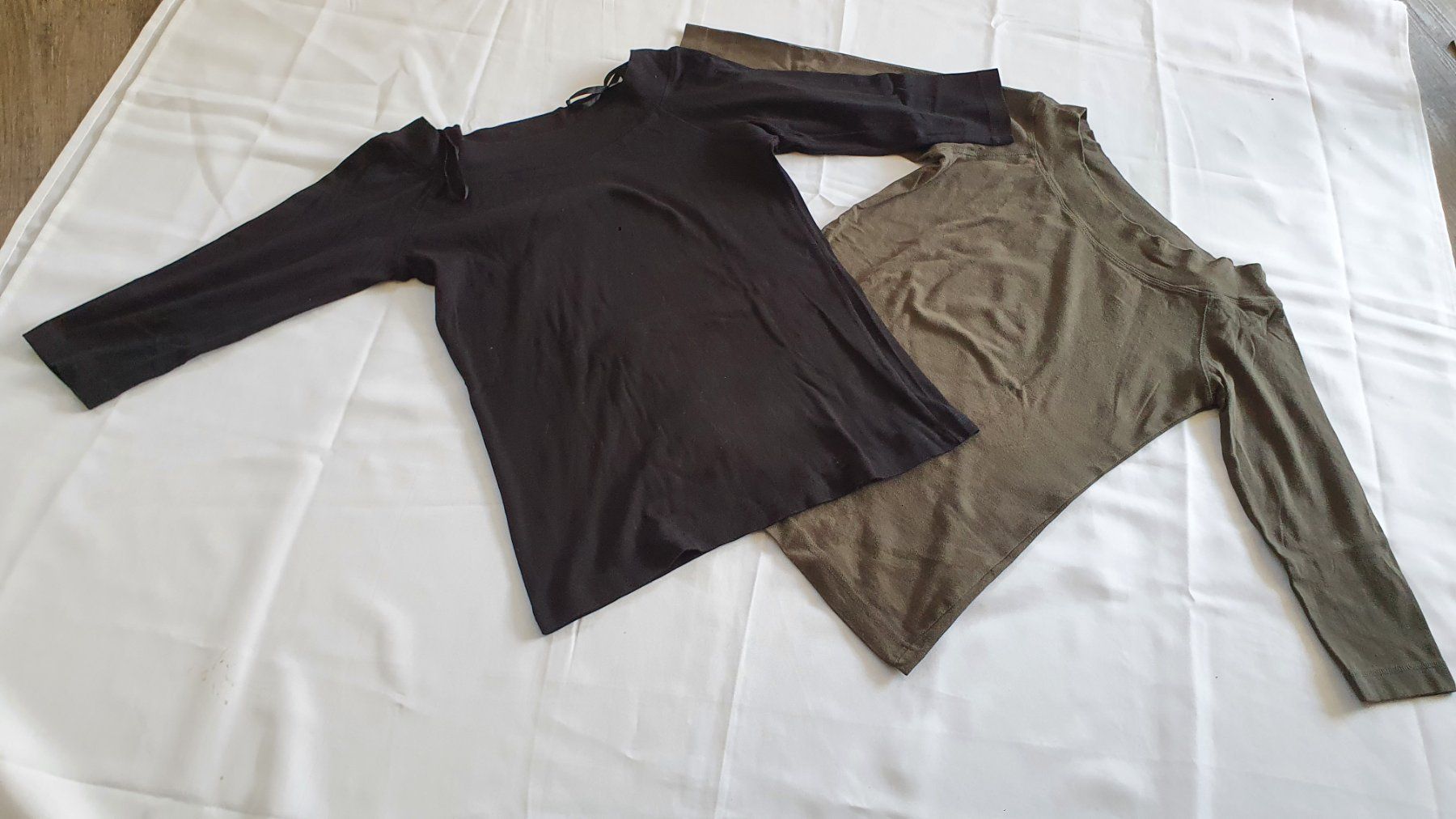 Kleiderpakete: 4 Schöne Shirts in Grösse M – Gebraucht aus Niederbuchsiten von klengyel 5