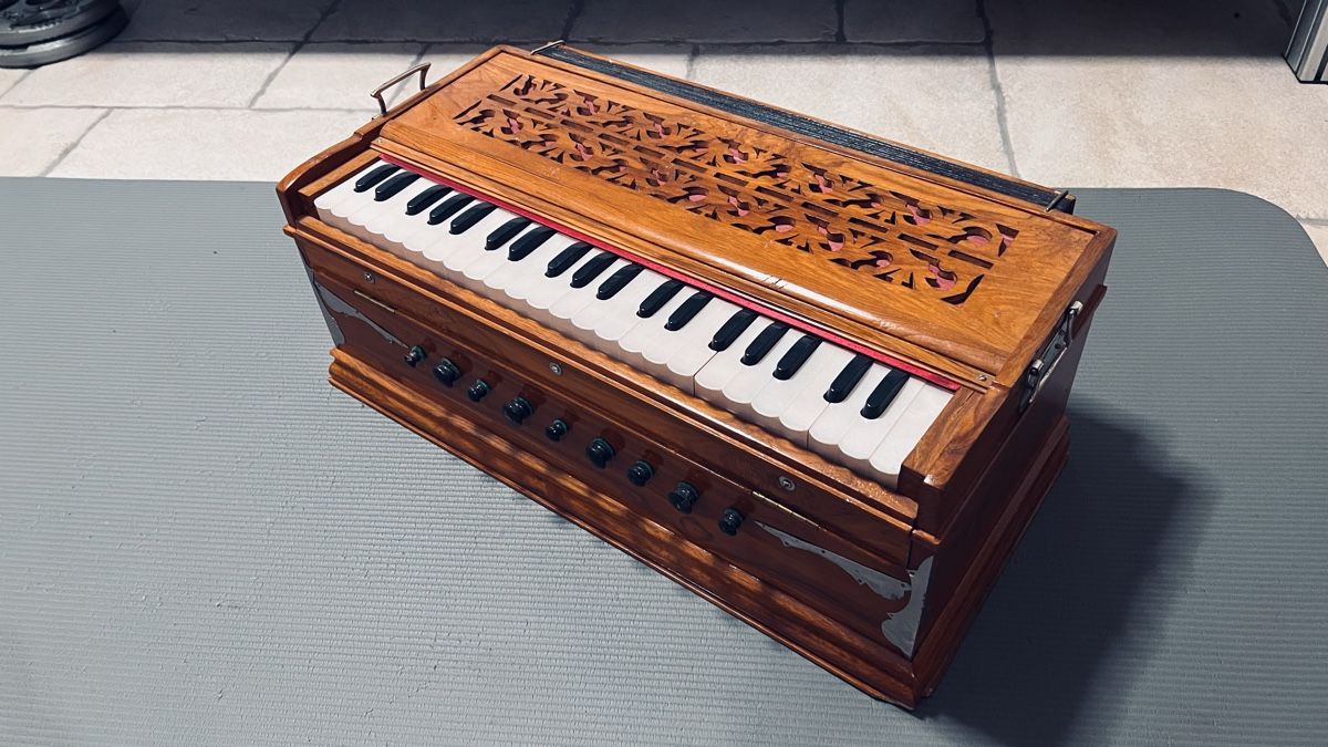 Instruments de musique: Harmonium – D'occasion à schöftland par polymechaniker 4