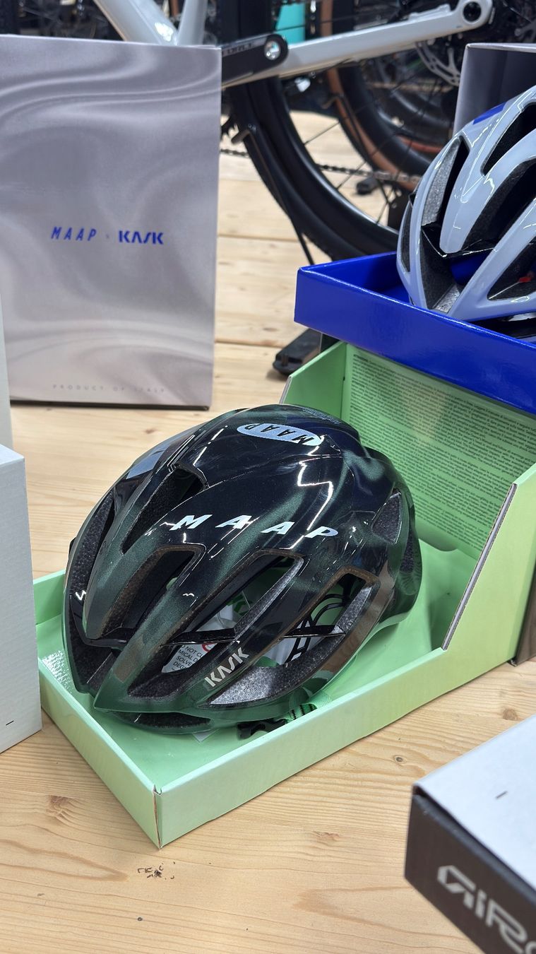 Kask Helme: MAAP x KASK Elemento CE – Neu und originalverpackt aus Stettlen von Drift.Bike.Shop.Bern 6