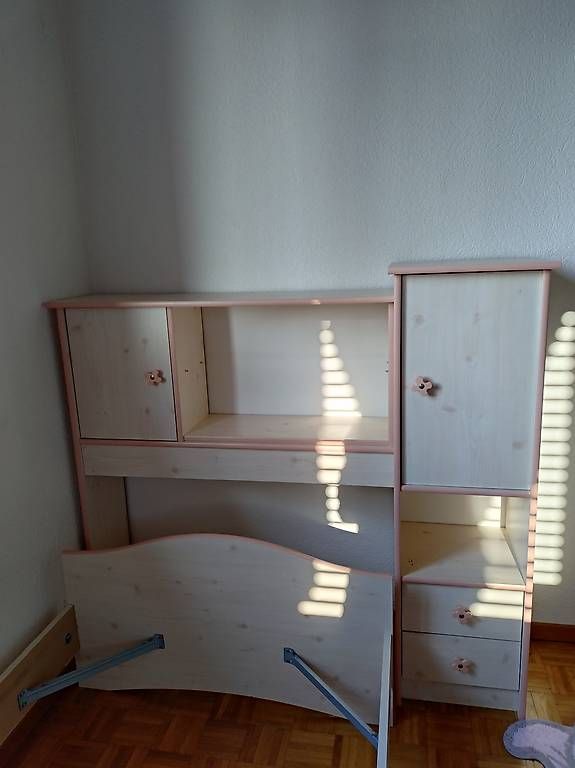 Letti: Lit avec sommier + tête de lit + bureau – Usato da Vessy venduto da erg_d9vx