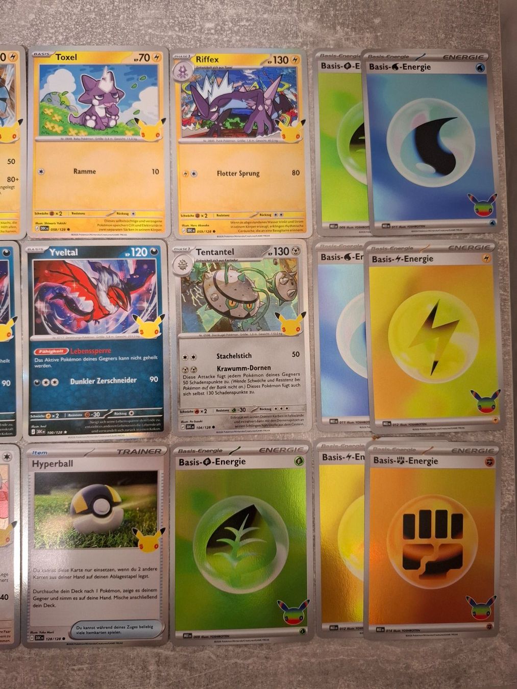 Pokémon Sammelbilder & Trading cards: 30th Anniversary 30C Bulk - 30 Karten -DE- – Neu und originalverpackt aus Winterthur von andrekeller95 3
