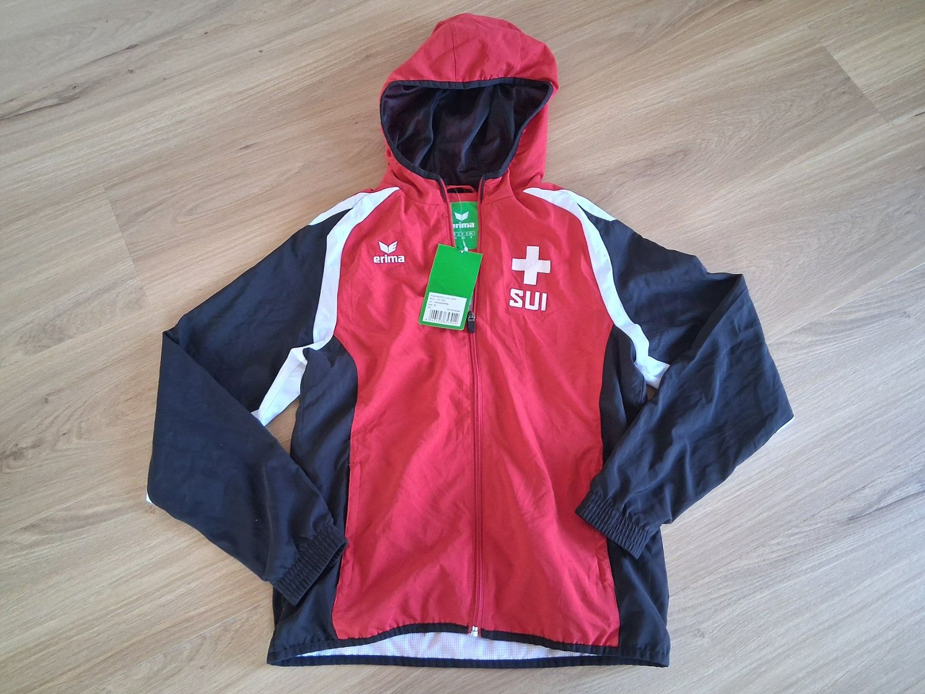 Erima Giacche: Erima Jacke 34 Neu mit Etikett – Nuovo e nell'imballaggio originale da Lengnau AG venduto da Nathi88