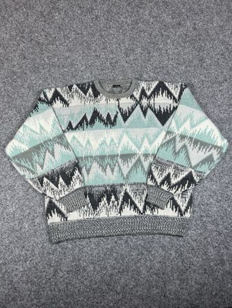 Pull-over Let's Go size Medium 