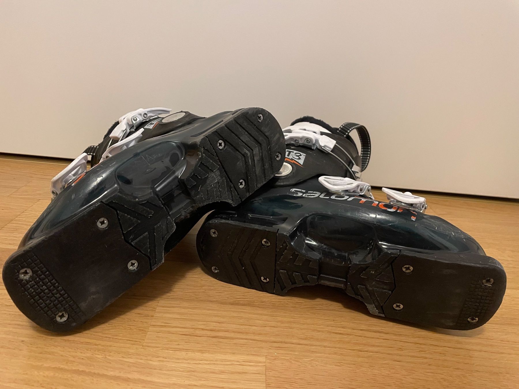 Salomon Schuhe für Jungen: Kinder Skischuh 35/36 – Gebraucht aus Wabern von up2zero 2