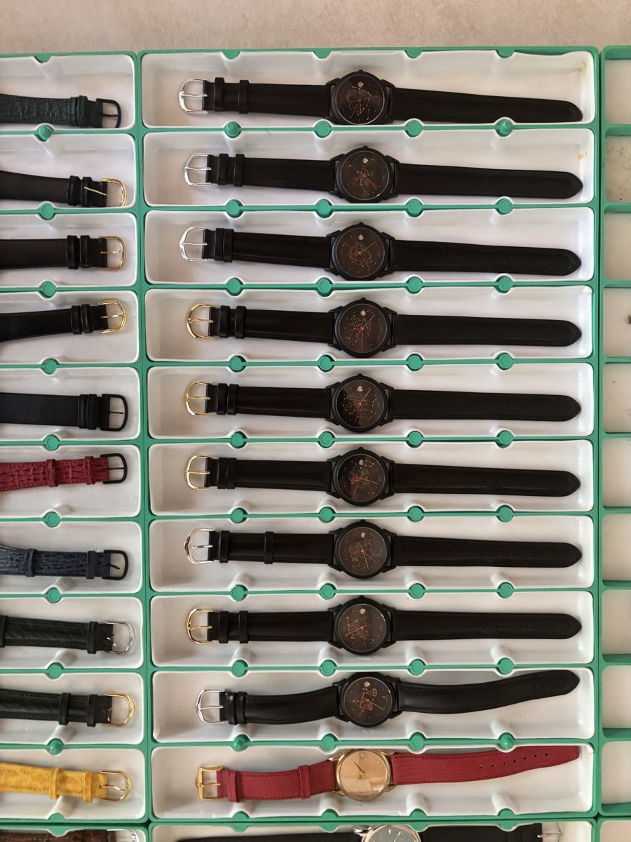 Montres: Lot 101 Uhren – Neuf (Voir description) à Rüti b. Büren par CenicAG 3