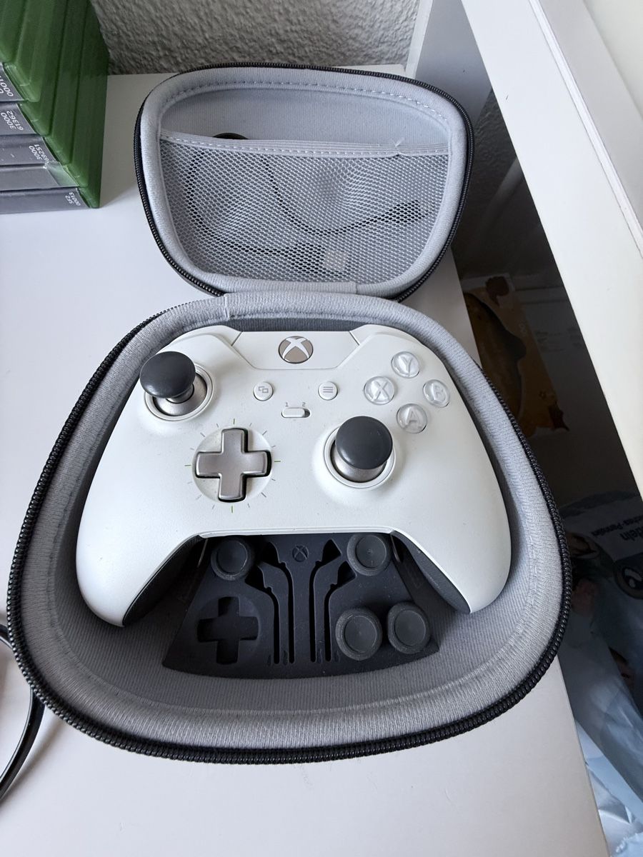 Microsoft Console: Xbox one s  – Usato da Plasselb venduto da val_6dkn 3