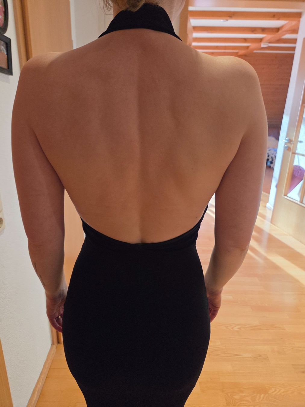 H&M Vestiti: Cocktailkleid H&M Gr. 36 – Usato da Basel venduto da olivier84 7