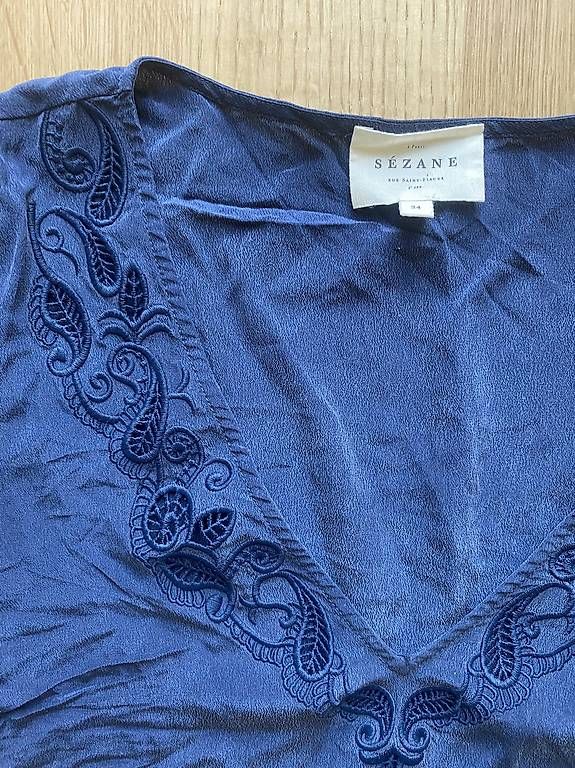 Sezane Camicette: Seidenbluse Sézane 36 dunkelblau – Usato da Dussnang venduto da stina1988 1