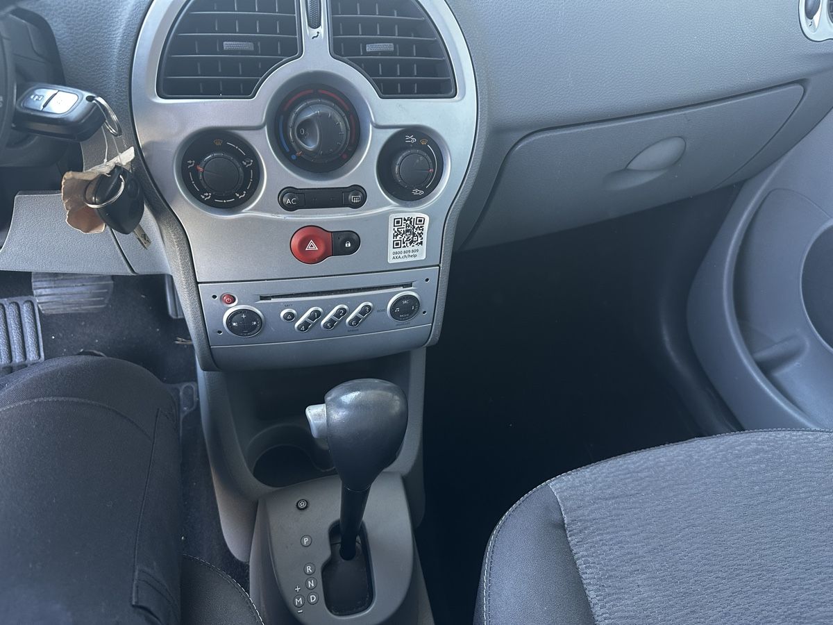 Renault Automobili: Renautl Modus 1.6 110 / Automat ! – Usato da Luzern venduto da Swiss-Garage 6