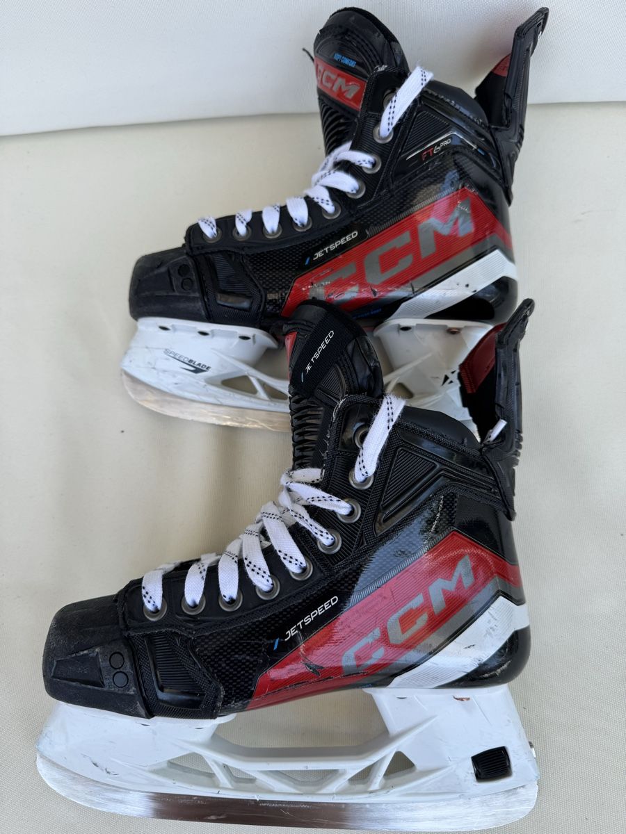 Ccm Pattini da ghiaccio: CCM Jetspeed FT6 PRO Junior – Usato da Bassersdorf venduto da mmikolaj