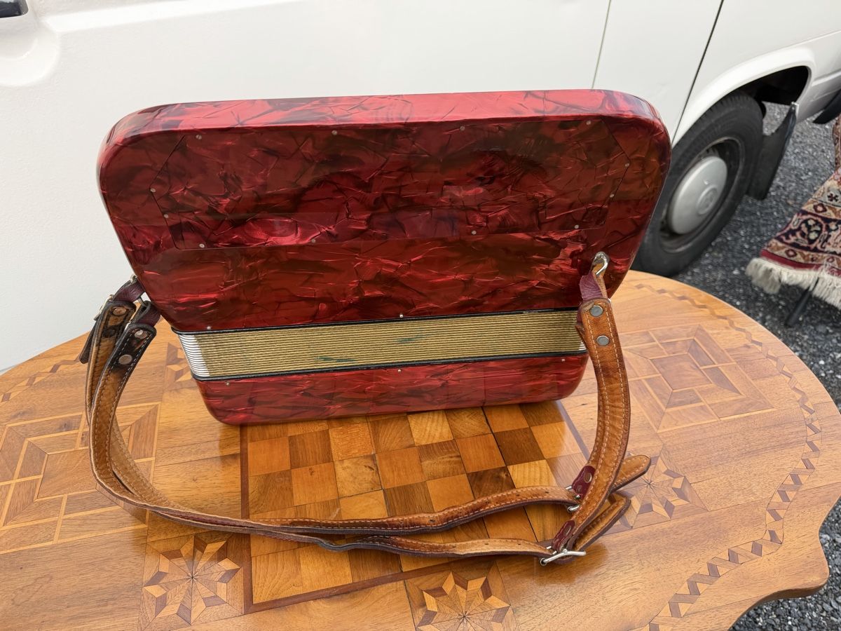 Hohner Strumenti musicali: Handorgel Hohner Riviera || – Usato da Domdidier venduto da Watch3210 2