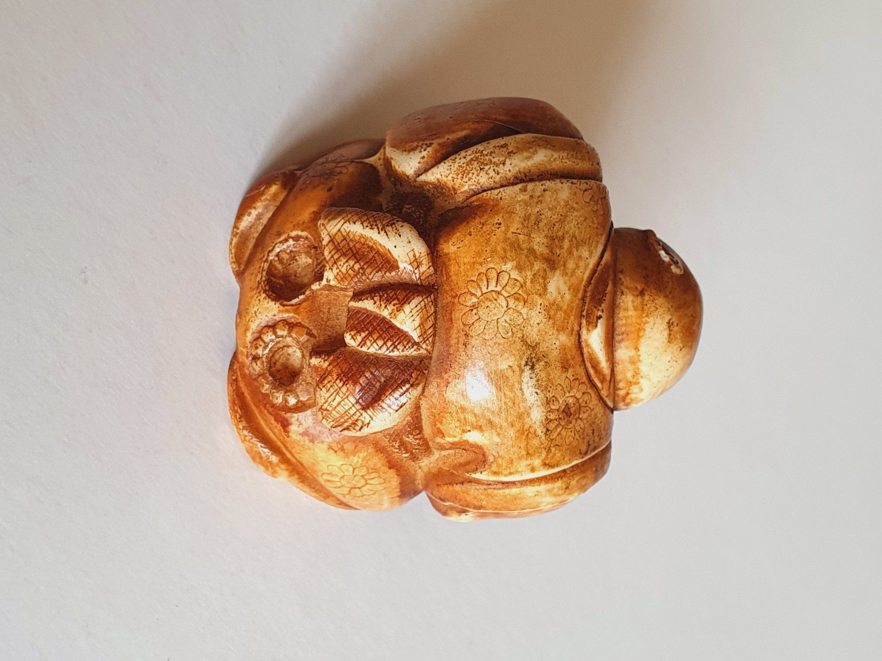 Statuette: Netsuke – Usato da Fribourg venduto da Fineartsukiyo 1