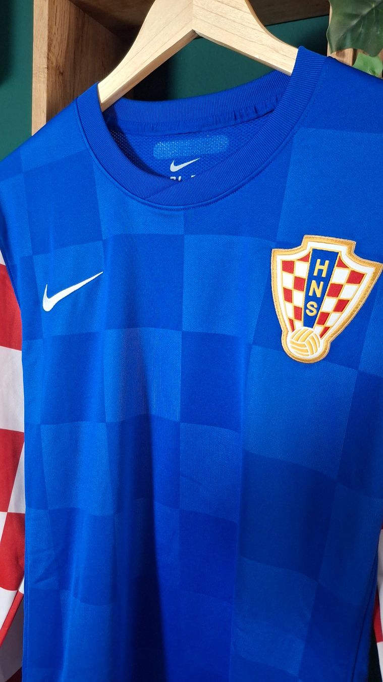 Nike Maillots de corps & Pantalons: Croatie player version 2010 world cup Nike – D'occasion à Yverdon-les-Bains par flo_8fgr 2