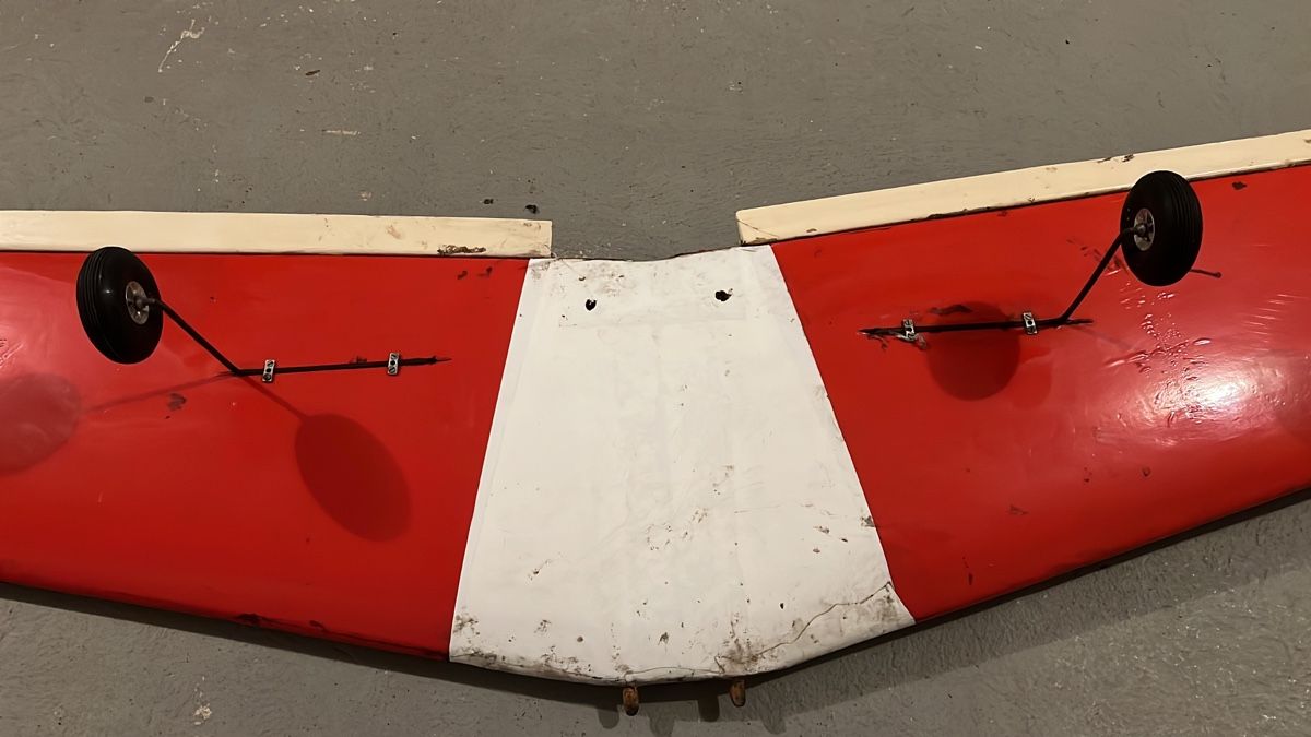 RC Kits de montage: Rc flugmodel – Défectueux à Wettingen par OldKeeper 7