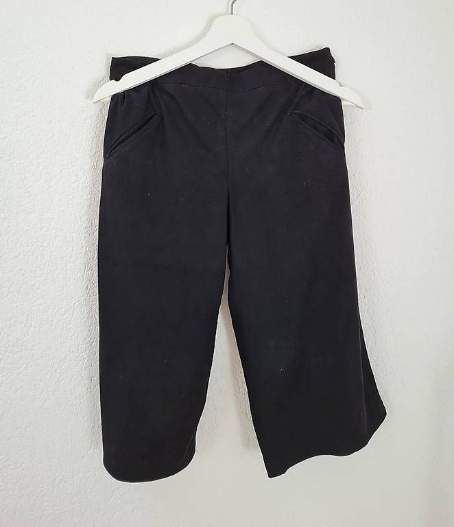 Pantaloni: Forever21 Hose – Usato da Laufen venduto da Loli42