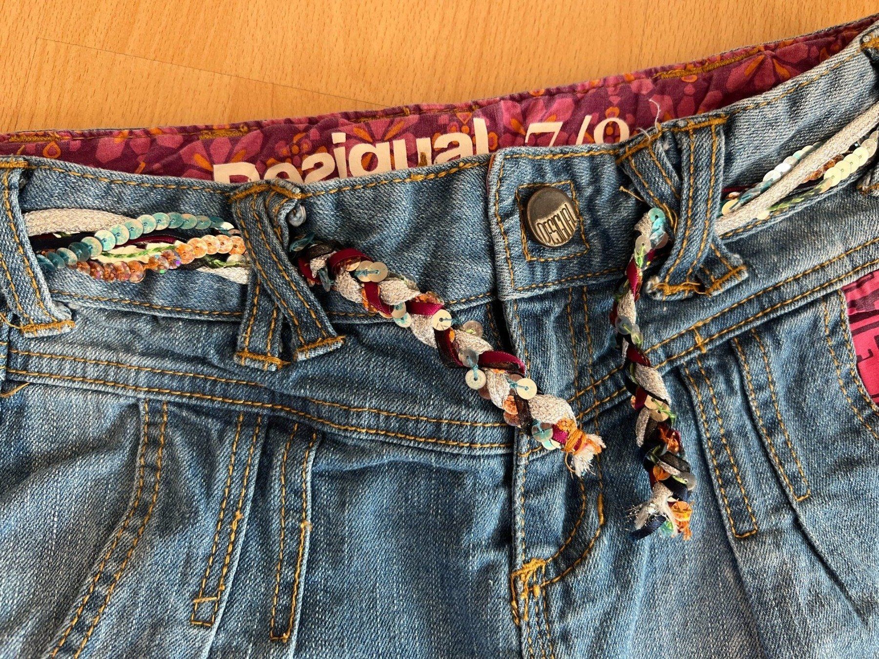 Desigual Pantaloni: Desigual Kinderjeans 7-8 Jahre – Usato da Balzers venduto da Alannah 2