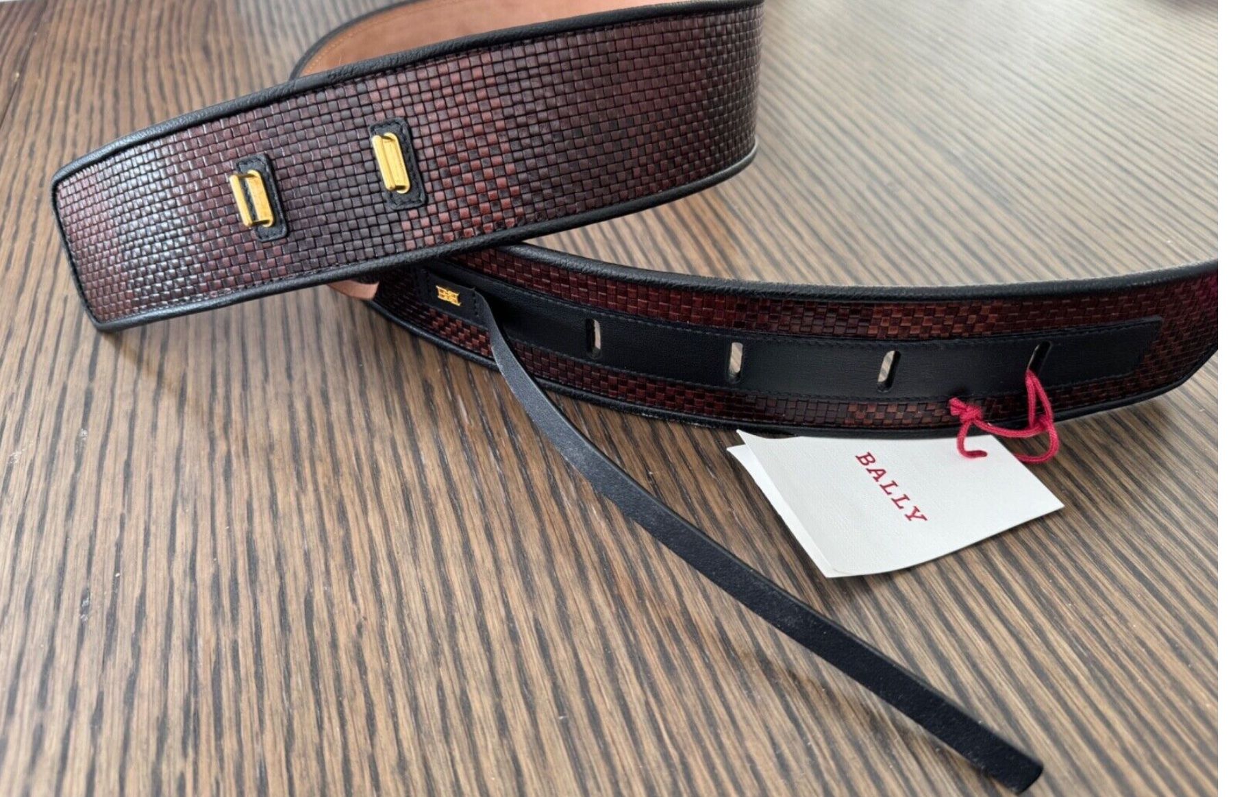 Bally Cinture: Bally Damen Gürtel BOLEN 60W Gr85/6 – Nuovo e nell'imballaggio originale da Volketswil venduto da praxis12