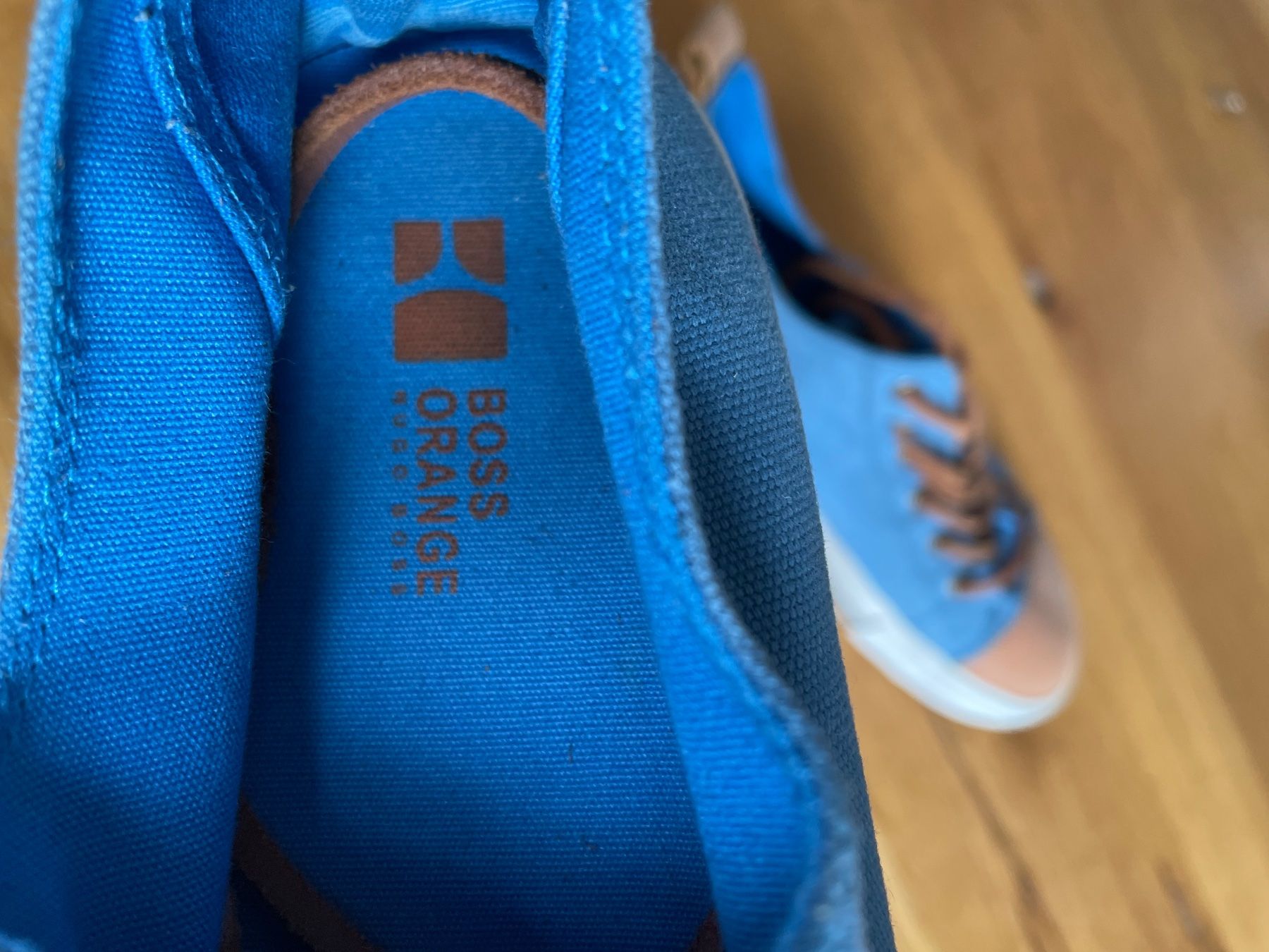 Hugo Boss Scarpe da donna: Boss Orange Damen Sneaker – Usato da Schübelbach venduto da markusae 3