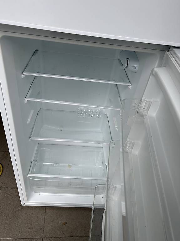 Réfrigérateurs: Kühlschrank  – D'occasion à Gerlafingen par internacional 2
