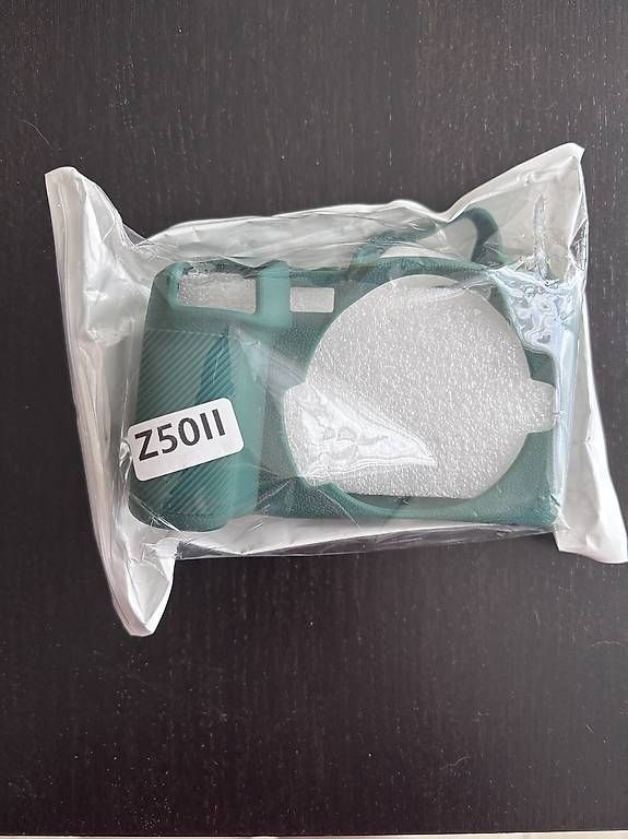 Fotocamera: Luxcase Nikon Z50III – Nuovo e nell'imballaggio originale da Dübendorf venduto da ele_6swn