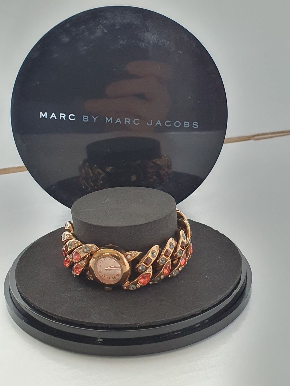 Marc Jacobs Uhren: Marc Jacobs Uhr Multicolor Bracelet Watch MBM 3145 – Gebraucht aus Wängi von Pambola 9