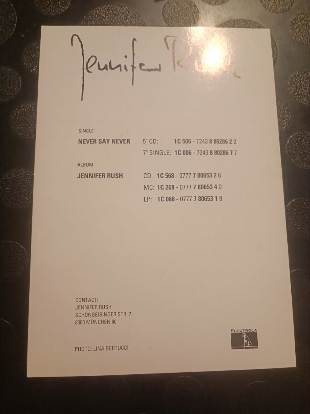 Autografi: Jennifer Rush - handsignierte alte Autogrammkarte – Usato da Menziken venduto da Artographs 1