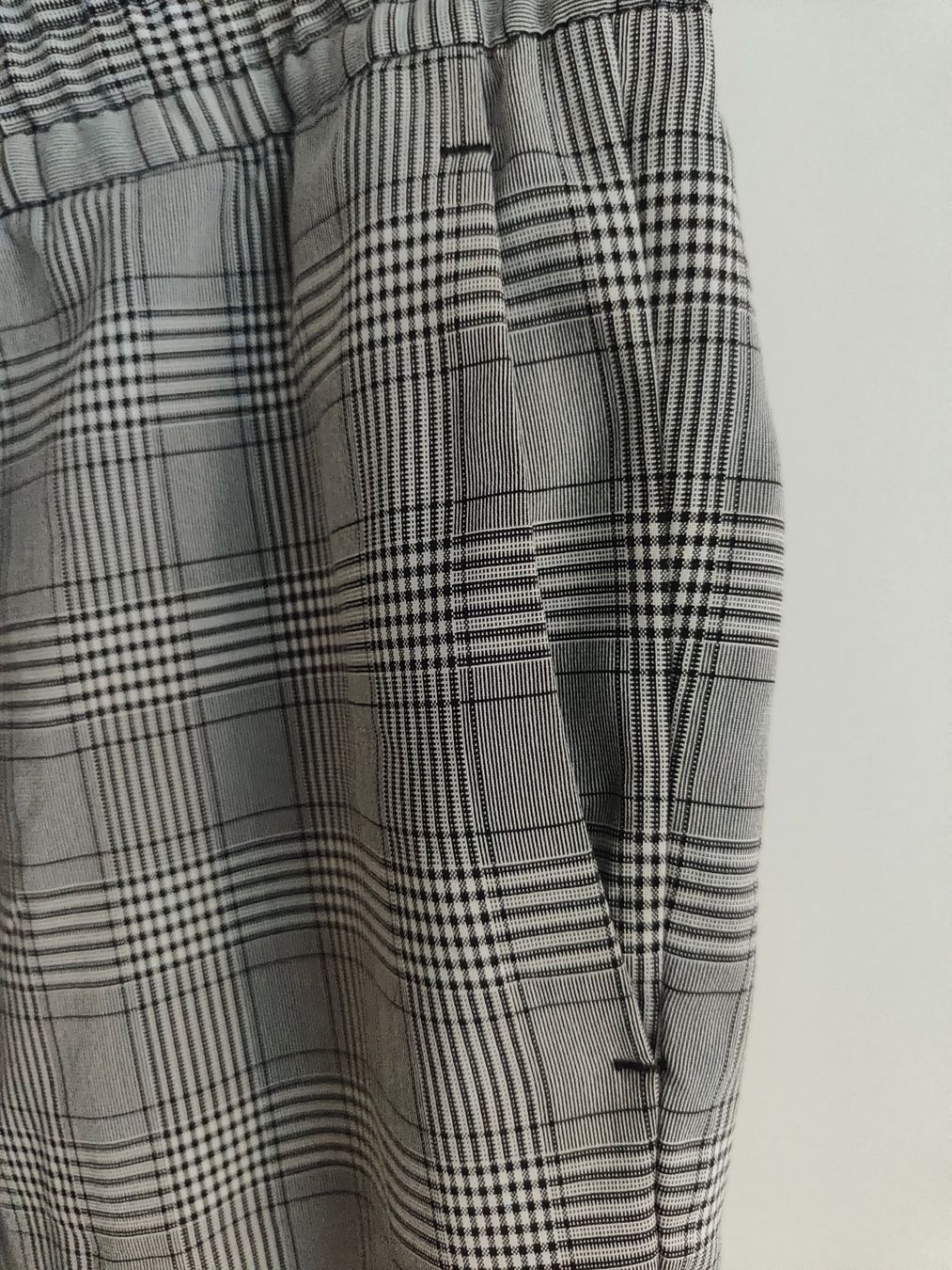 Pantaloni: Herren Hosen - Grösse S – Usato da Rickenbach b. Wil venduto da Kth_v8 3