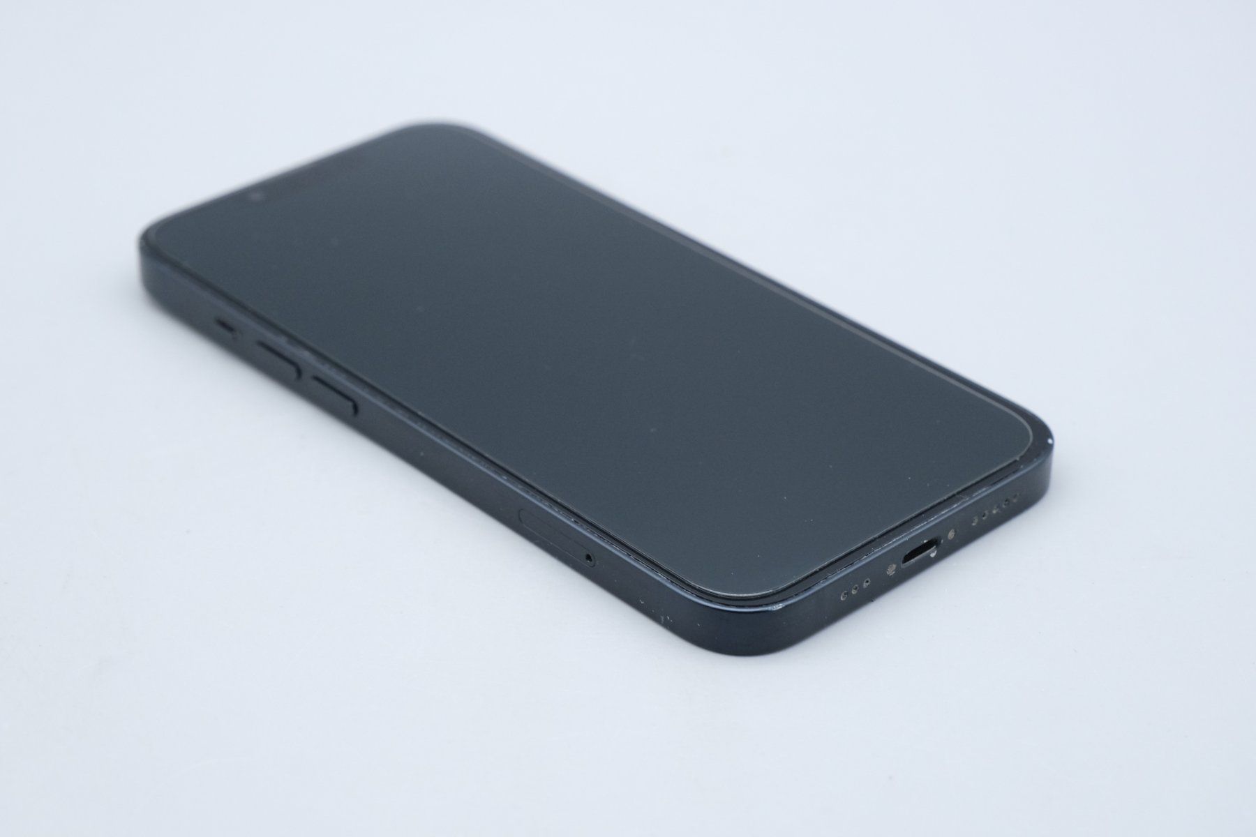 Apple Telefoni cellulari / Smartphones: Apple IPhone 13 128GB Midnight 76% Akku Smartphone – Usato da Ramsen venduto da Studio82 8