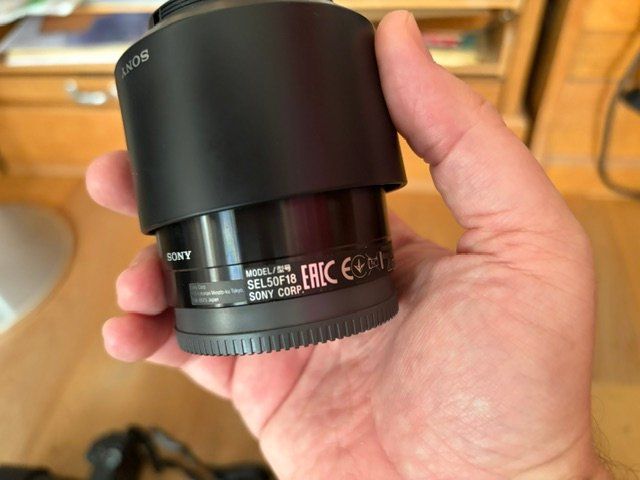 Sony Fotocamera: Sony Alpha 6000 Systemkamera mit Objektiven und Zubehör – Usato da Winterthur venduto da Pedebe 4