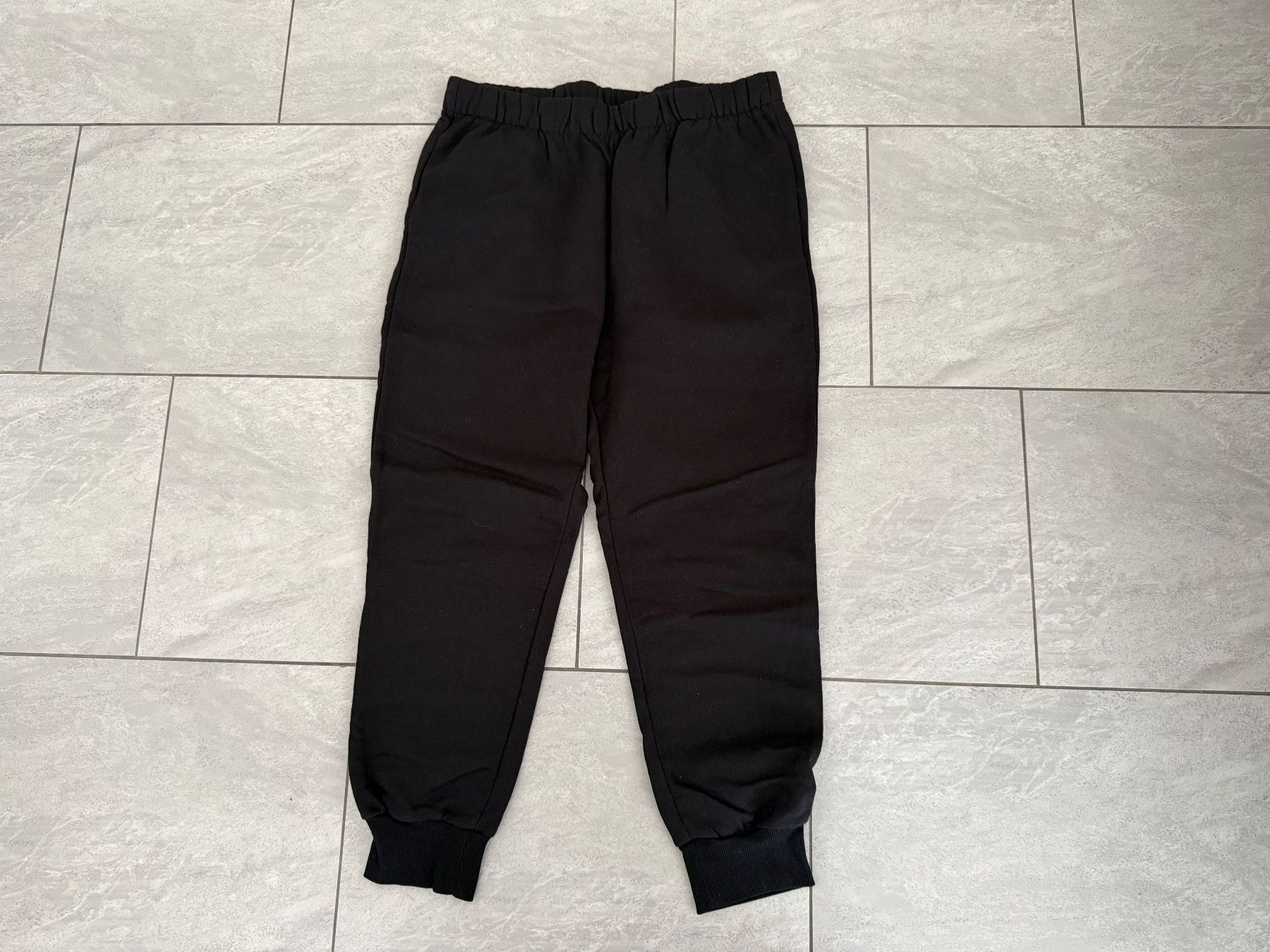 H&M Pantaloni: Trainerhose - Grösse XL - Divided H&M – Usato da Bülach venduto da Loredana13