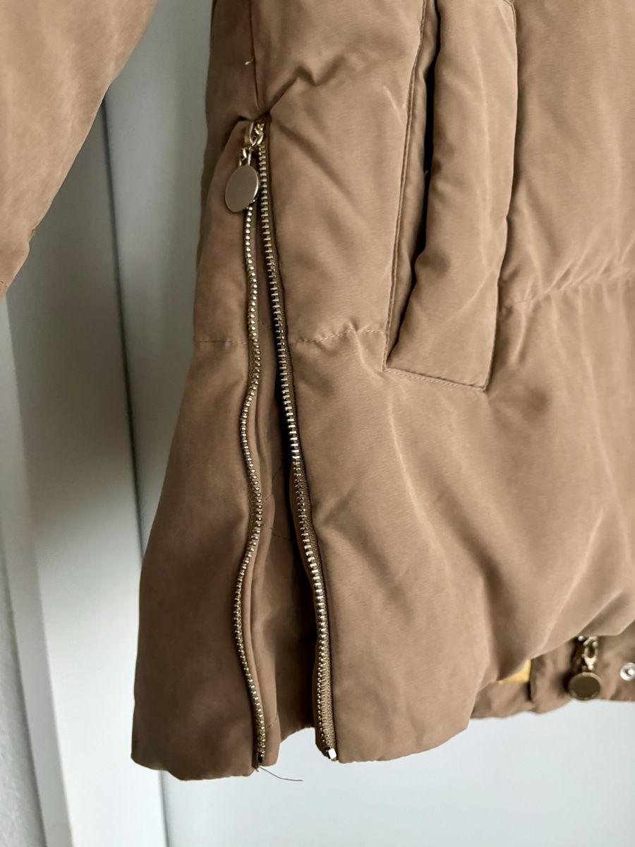Giacche: Cozy Beige Puffer Jacket - perfect for winter Days! – Usato da Zürich venduto da ron_t88f 4