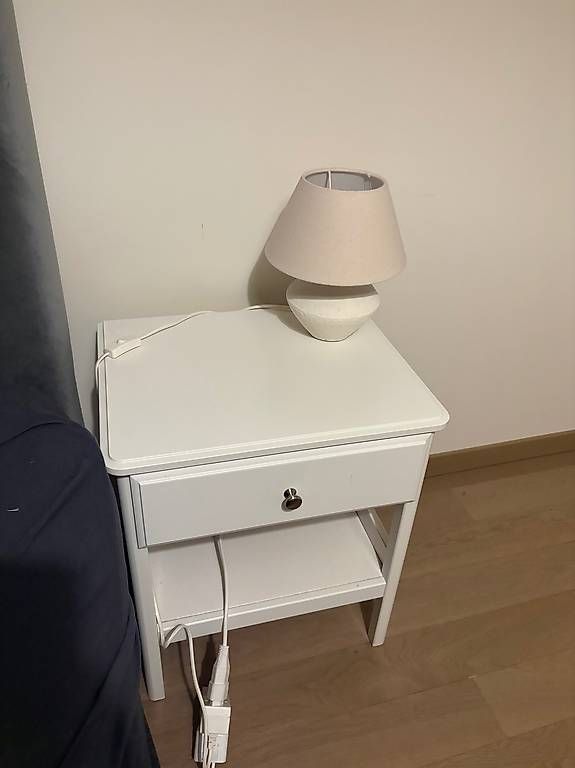 Comodini: Nachttisch 54x40x59 – Usato da Zollikerberg venduto da Kriton 3