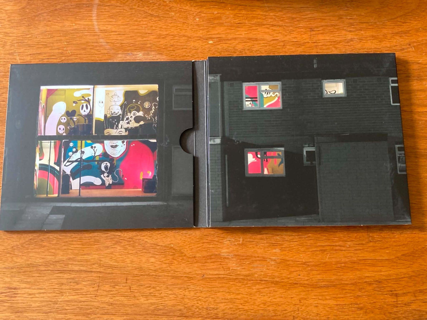 CDs: Arctic Monkeys - Favourite Worst Nightmare CD – Gebraucht aus Lausanne von sim_bc8q 2