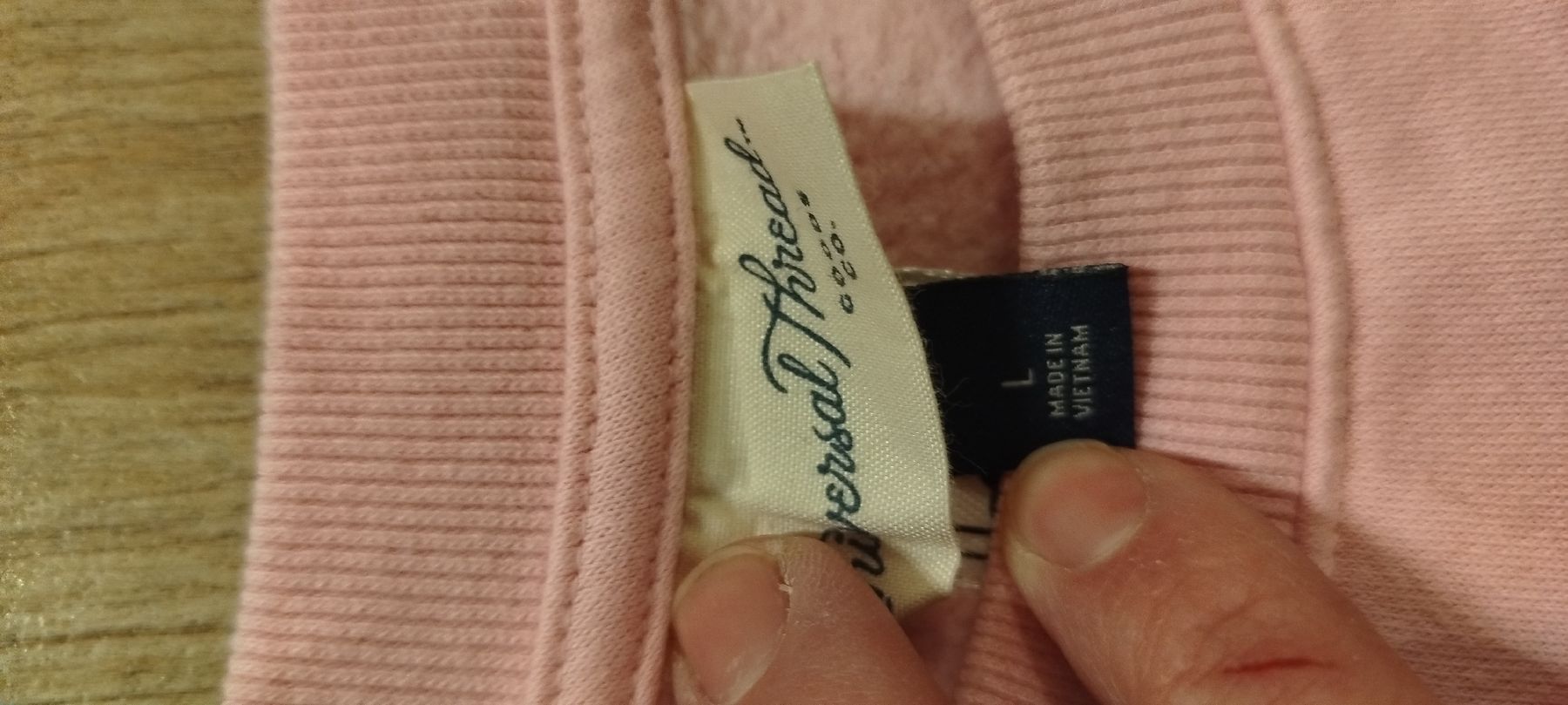 Maglioni & Felpe: sweatshirt taille M., vintage taille L – Usato da Genève venduto da Octo-puces 1